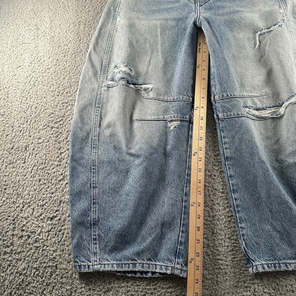 We The Free Jeans Barrel Leg Womens 28 High Rise Distressed Light Wash Denim - Picture 9 of 14